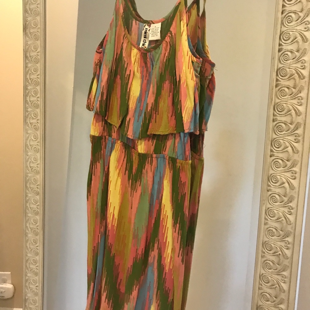 Multi-Colored Dress with Ruffle - Picture 3 of 5